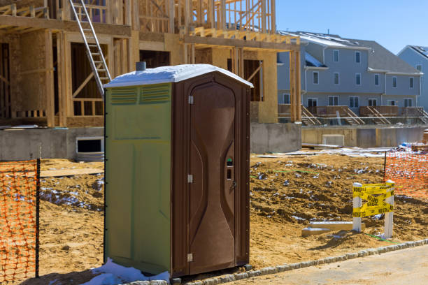 Best Portable toilet rental cost  in Warren, MI